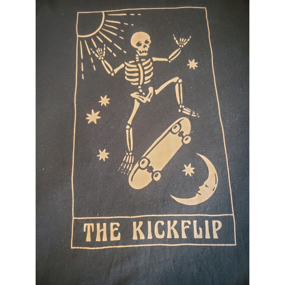 Halloween Boys The Kickflip Skeleton Skateboard Tarot Tee Black L 10-12